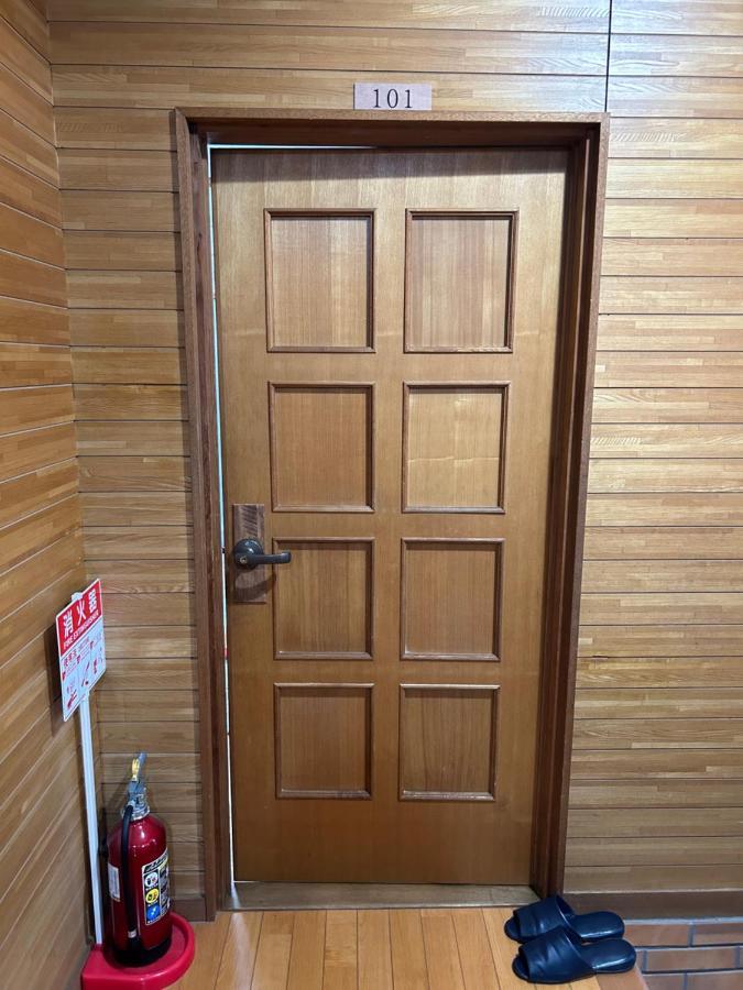 ホテル Kix House Waraku III 和楽三号館 泉佐野市 エクステリア 写真