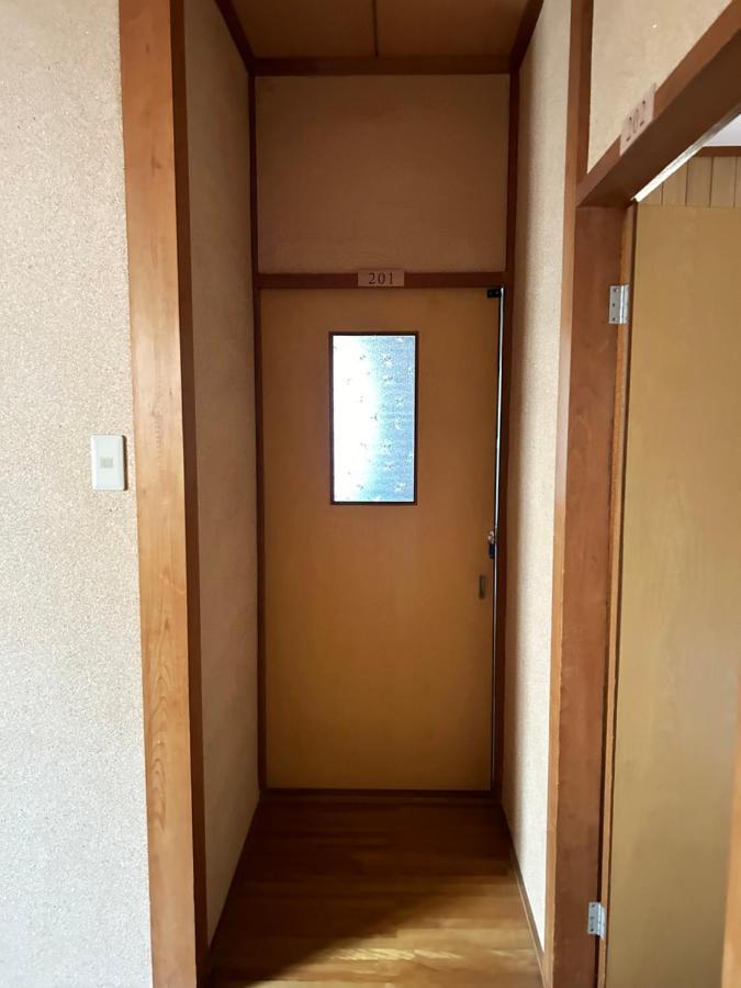 ホテル Kix House Waraku III 和楽三号館 泉佐野市 エクステリア 写真