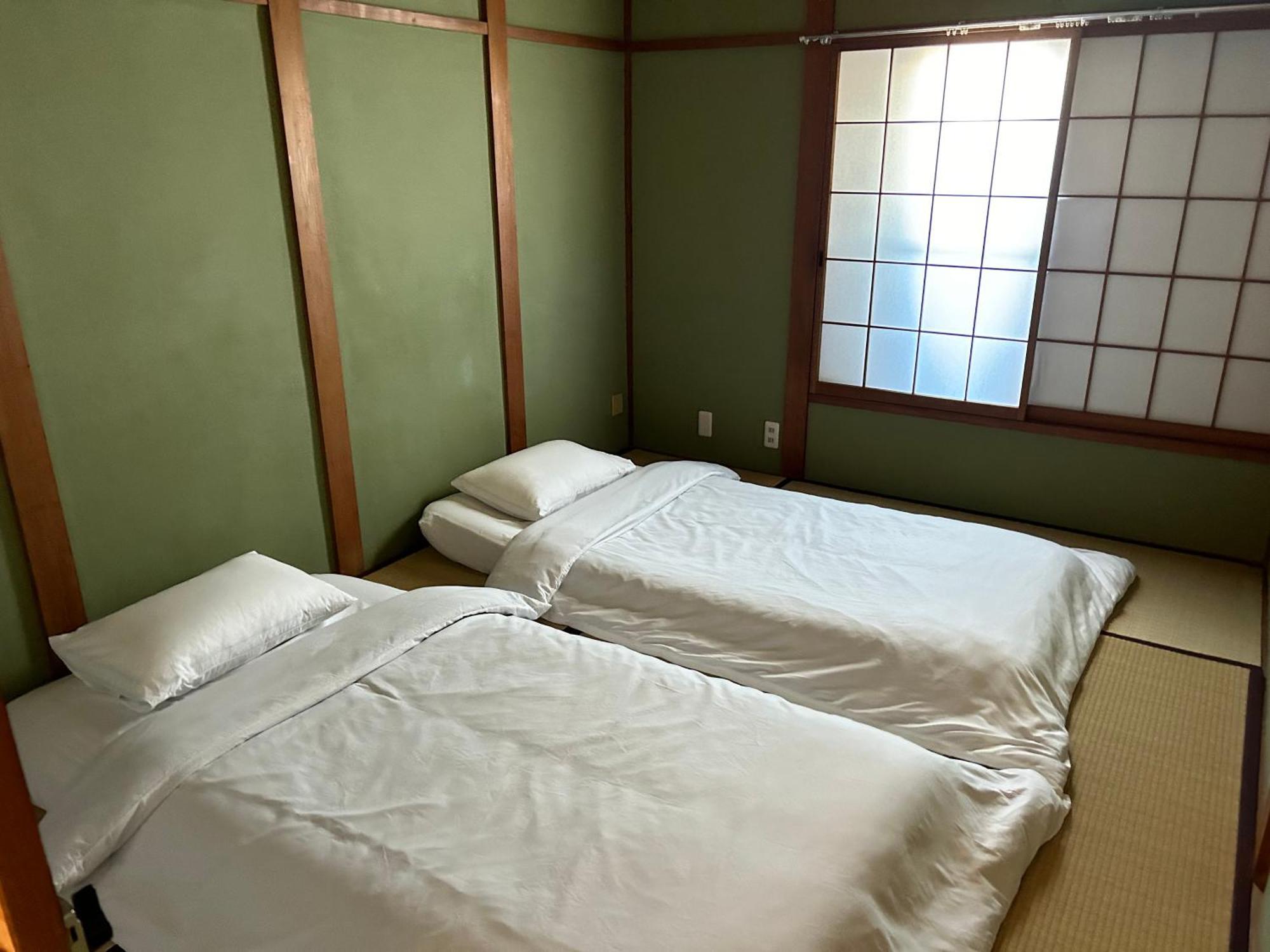 ホテル Kix House Waraku III 和楽三号館 泉佐野市 エクステリア 写真